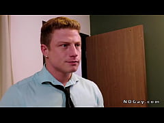 Play MP4 - Gay co workers rimjob and anal fuck in the office