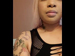 Play MP4 - bored in the bathroom