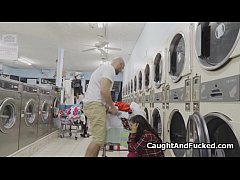 Play MP4 - Got busted and fucked at laundromat