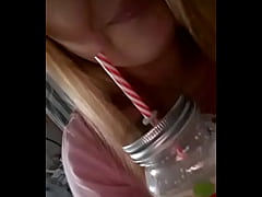 Play MP4 - SEDIENTA DE LECHE