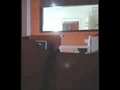 Play MP4 - Black Kiss