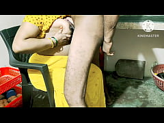 Play MP4 - Indian mom's sucking cook