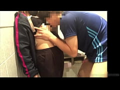 Play MP4 - 後輩彼女を休憩中に呼び出して激しく突き合いました