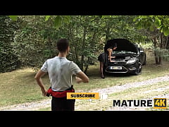 Play MP4 - MATURE4K&period; Mature whore Texas Patti is fucking on top of her car in front of her husband