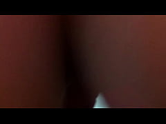 Play MP4 - Le tallo la panocha con el pene hasta que se viene