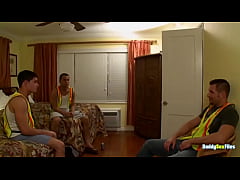 Play MP4 - DaddysexFiles&colon; Newbie Felix Andrews tight holes takes Richie Sabatini and Andrew Justice fat cock