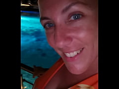 Play MP4 - Vous &ecirc;tes o&ugrave; en ce moment &quest;