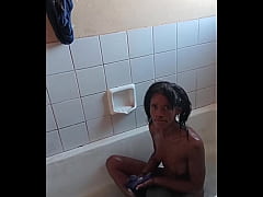 Play MP4 - Grandpa daddy get best blowjob & fuck by skinny petite hot black slut in bathtub doggystyle &lpar; bathroom sex &rpar;