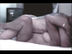 Play MP4 - Mature milf gets fucked passionately