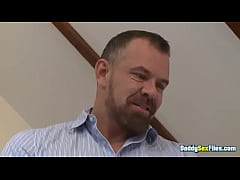 Play MP4 - Applicant Lad Billy Ramos Picks Up Skills From His Boss Daddy