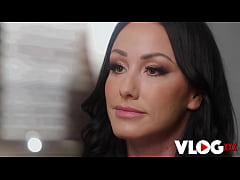 Play MP4 - MILF Jennifer White Entices Monster Cock To Fuck Her