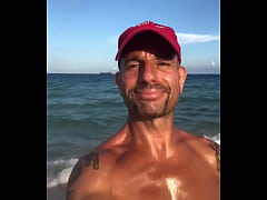 Play MP4 - THE LIFEGUARD PORNSTAR MAXXX LOADZ