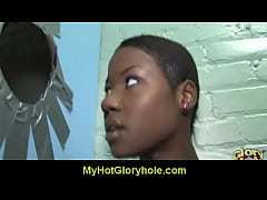 Play MP4 - gloryhole initiating horny babe 18