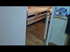 Play MP4 - Peguei minha esposa no espelho com o motoboy em nosso apartamento