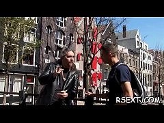 Play MP4 - Mature floozy takes it hard