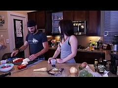 Play MP4 - Ep 9 Cooking for Pornstars
