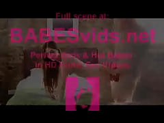 Play MP4 - Leyla - Stone