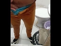 Play MP4 - Magrin20cmZn mostrando um pouquinho