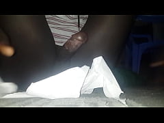 Play MP4 - man mustabates