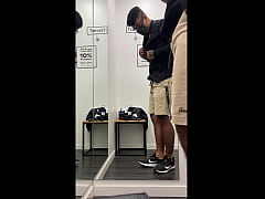 Play MP4 - pauzudo trocando de roupa no provador