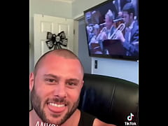 Play MP4 - Ravel anyone&quest;