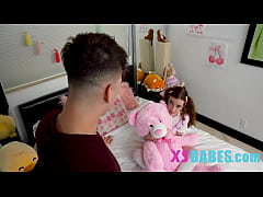 Play MP4 - Step Bro's Naughty Trick Clicks