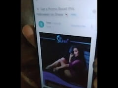 Play MP4 - Thinking of more romantic things to do like worshipping women by sketching one for free 1