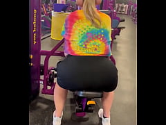 Play MP4 - Update&colon; staying consistent & showing up &num;gymjourney