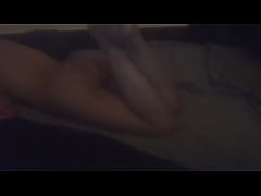 Play MP4 - Tranny fucks hoe as she sleeps