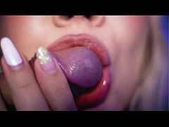 Play MP4 - My little mouth needs to be busy with a good hard cock