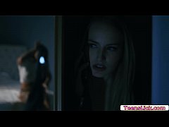 Play MP4 - Two Lesbian Couples make their pussies orgasm