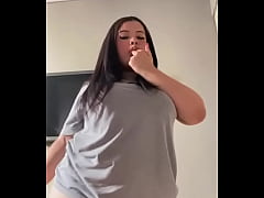 Play MP4 - Faxineirinha cavala