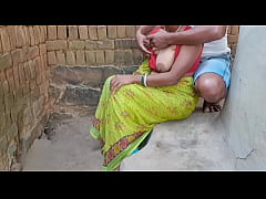 Play MP4 - Desi Girl Enjoys Hot Romance While Boyfriend
