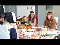 Play MP4 - Thanksgiving Squirt Fest With Family