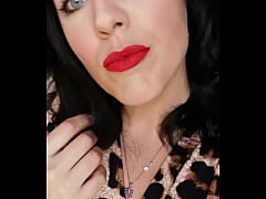 Play MP4 - Plein de gros bisous pour ce long week-end de P&acirc;ques&comma; profitez bien mes chocos