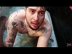 Play MP4 - o filho do pastor me levou no motel&comma; fudeu meu cuzinho na banheira e na cama &lpar;COMPLETO NO RED&rpar;