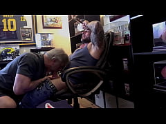 Play MP4 - Jim Love Blows Masculine Jason While Smoking a Cigar