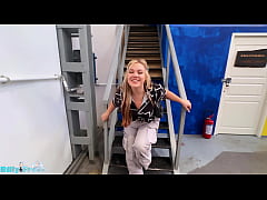 Play MP4 - Fuck and facial during working hours&excl;