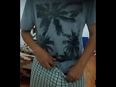 Play MP4 - Jugando en casa&period;