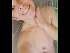 Play MP4 - Bonne semaine et &agrave; tout &agrave; l&rsquo;heure pour le jeu g&eacute;olocalisation &lpar; tu me &period;&period;&period;