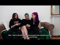 Play MP4 - Un vrai couple Amateur Francais baise en threesome avec une jolie fille trans&period;