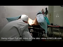 Play MP4 - Two orgasms of a mature woman at the gynecologist