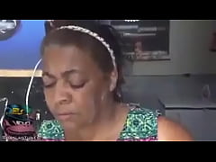 Play MP4 - Everson zolhos-chan gozando na cara da m&atilde;e