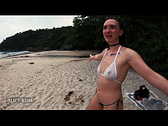 Play MP4 - Alice Kink taking her micro bikini off at the public beach - SP