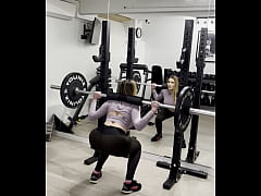 Play MP4 - Work this Et toi tu mets combien sur la barre &quest;