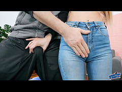 Play MP4 - Most Amazing Thigh Gap Ass Perfection in Tight Jeans and Thong and Huge Cameltoe