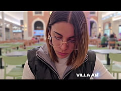 Play MP4 - Conquisto en el SHOPPING a mi HERMANASTRA&comma; y se la METO en la CAMA de nuestros VIEJOS