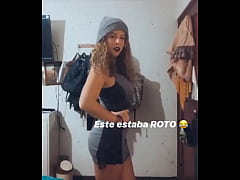 Play MP4 - Baileton vestido jovencita