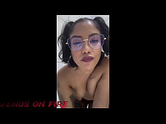 Play MP4 - Playing with a dildo in the ass and drinking pee