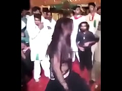 Play MP4 - Sexy dance Pakistani